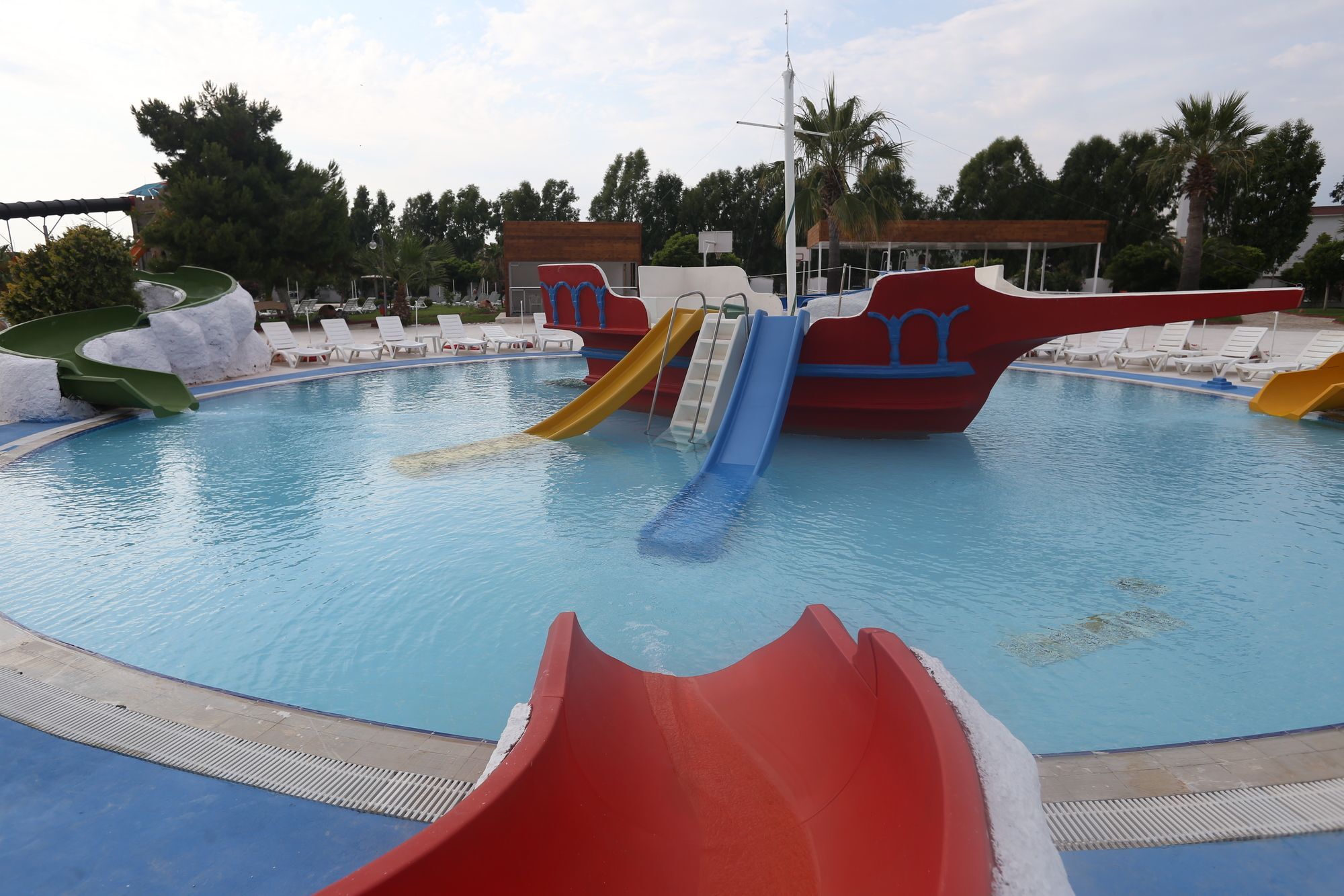 Risus Beach Resort Hotel Kusadası Kültér fotó